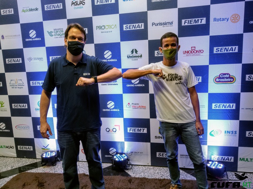 CUFA-MT RECEBEU NESTA SEGUNDA-FEIRA DOAÇÃO DE ROUPAS DO MULTIAÇÃO PELO PROJETO GUARDA-ROUPA SOLIDÁRIO