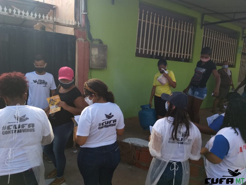 AINDA NA TERÇA-FEIRA (12) CUFA JUNTO DE SEUS PARCEIROS SUPERGASBRAS E TOP GÁS, DISTRIBUÍRAM MAIS 252 GÁS DE COZINHA NA FAVELA DOUTOR FÁBIO E REGIÃO