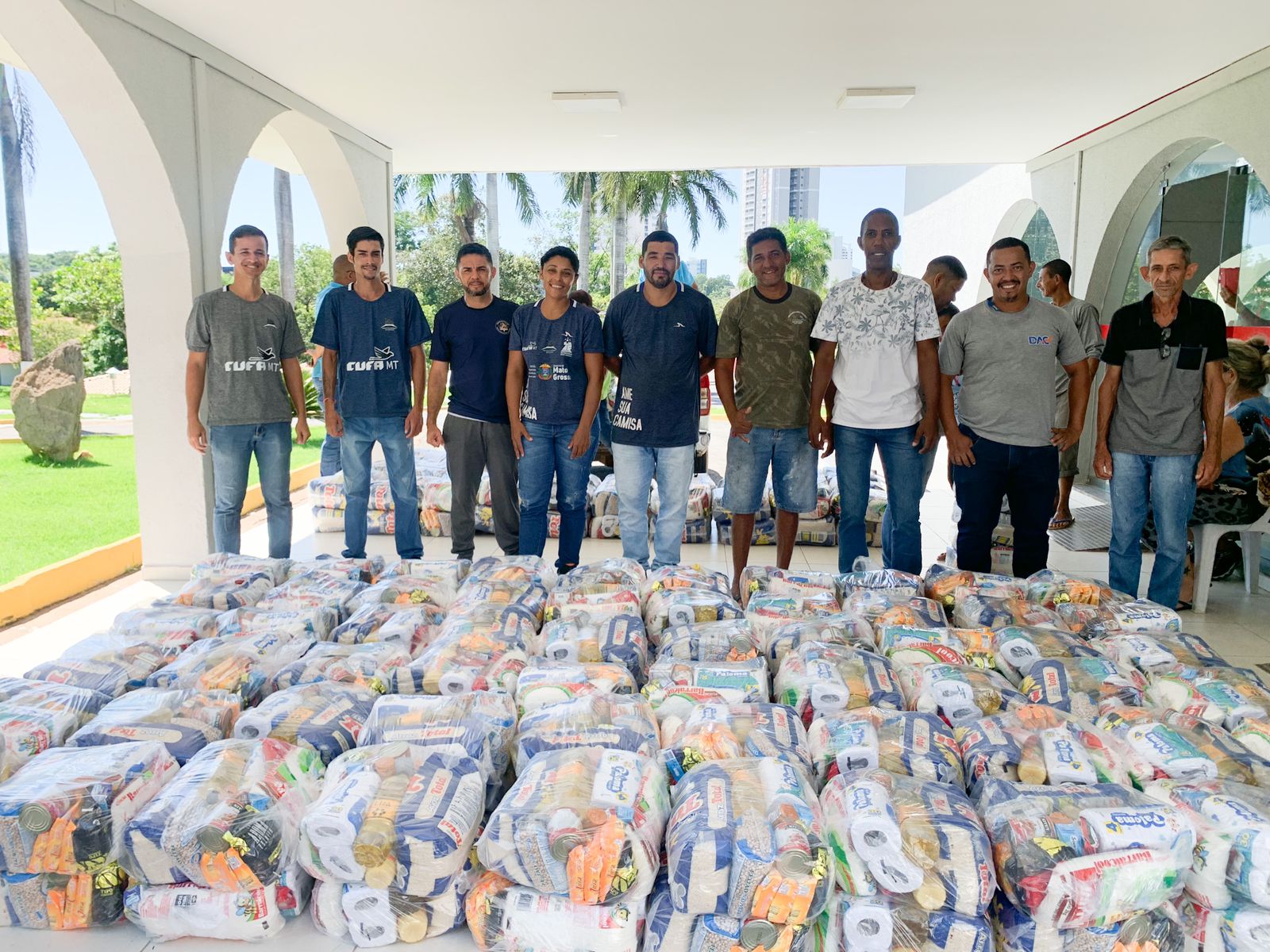 Cufa-MT recebe 200 cestas básicas de ação da Aprosoja e Amam