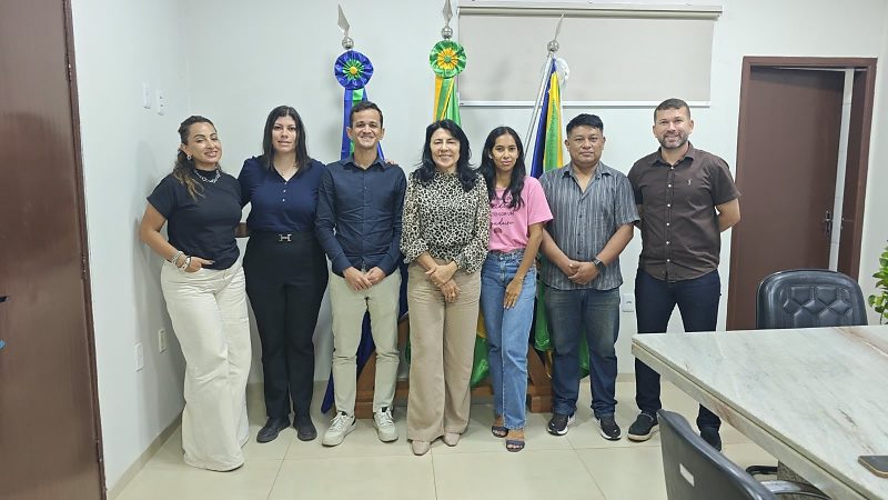 Prefeita Eliene Liberato recebe comitiva da CUFA-MT e celebra vaga histórica da equipe feminina do Nova Era na final da Taça das Favelas 2026